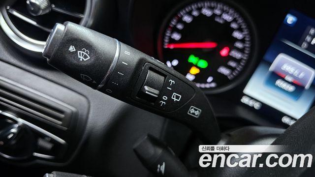 Mercedes-Benz GLC-Class GLC300 4MATIC