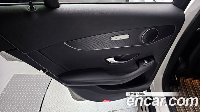 Mercedes-Benz GLC-Class GLC300 4MATIC