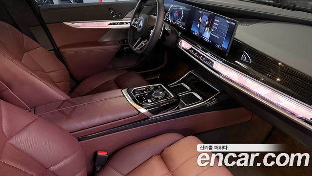 BMW 7-Series 740i xDrive M Sport
