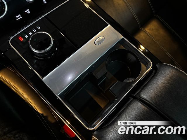 Land Rover Range Rover Velar 3.0 P380 R-Dynamic SE