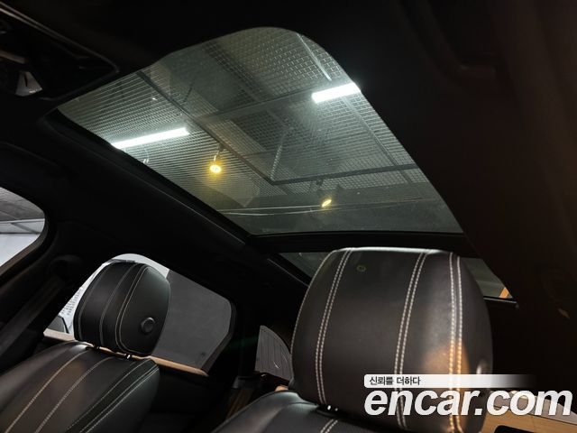 Land Rover Range Rover Velar 3.0 P380 R-Dynamic SE