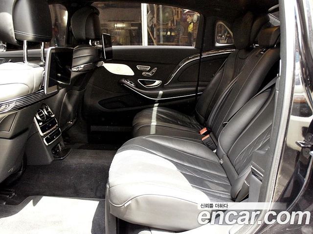Mercedes-Benz S-Class Maybach S560 4MATIC