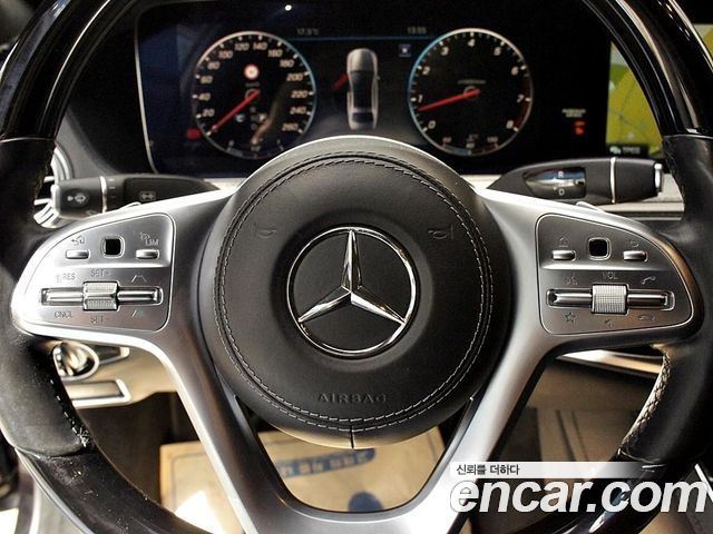 Mercedes-Benz S-Class Maybach S560 4MATIC