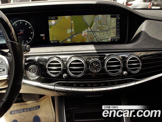 Mercedes-Benz S-Class Maybach S560 4MATIC