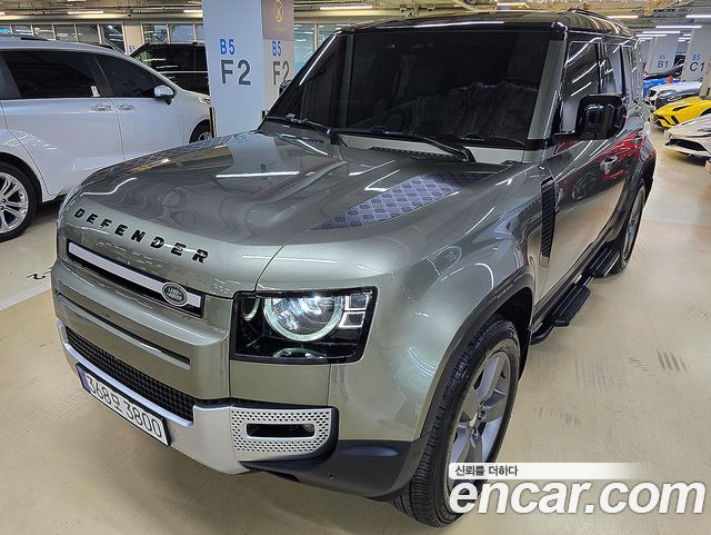 Land Rover Defender 110 D300 HSE
