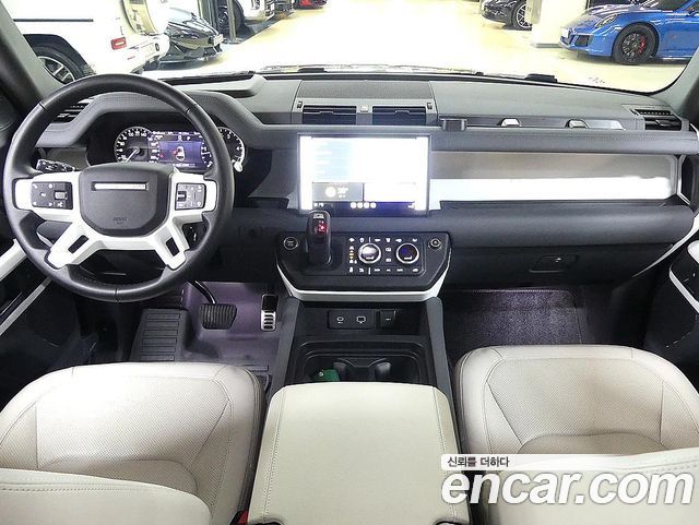 Land Rover Defender 110 D300 HSE