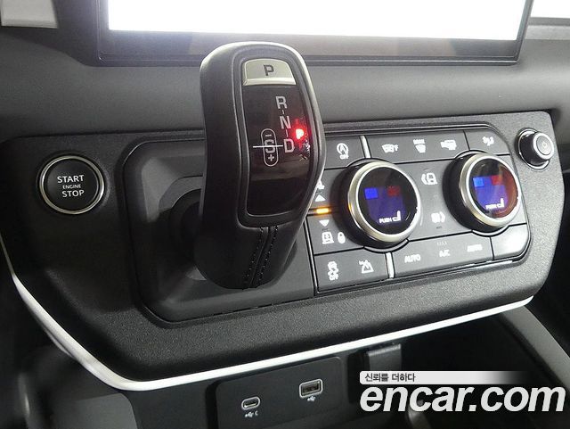 Land Rover Defender 110 D300 HSE