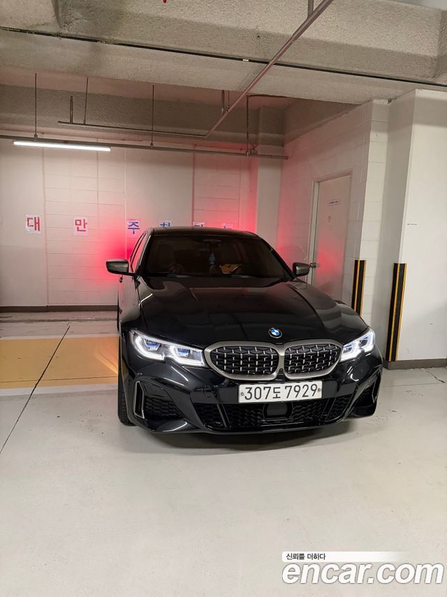 BMW 3-Series 330i M Sport