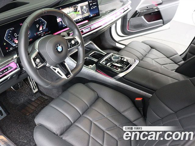 BMW 7-Series 740i xDrive M Sport
