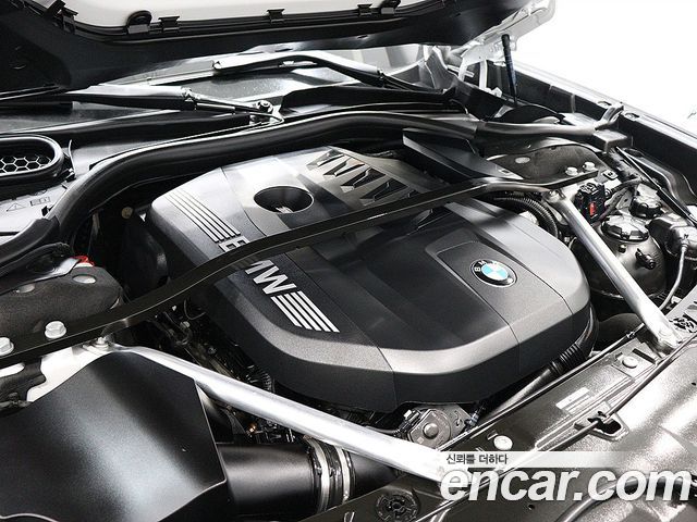 BMW 7-Series 740i xDrive M Sport