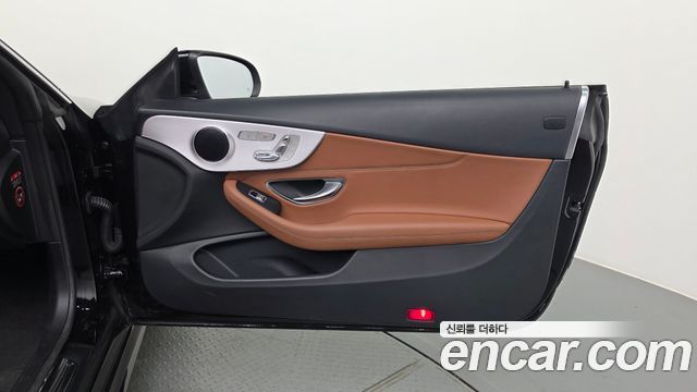 Mercedes-Benz C-Class C200 Cabriolet