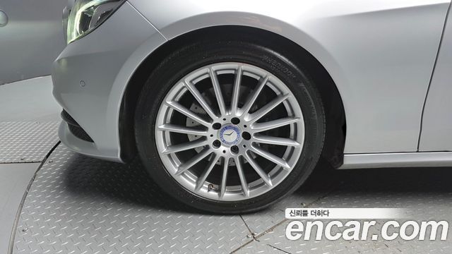Mercedes-Benz E-Class E220 Bluetec Avantgarde Sport