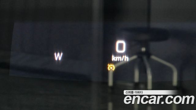 Mercedes-Benz E-Class E300 4MATIC Exclusive