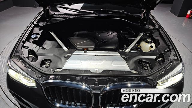 BMW X3 xDrive 20i M sports Online Exclusive Edition