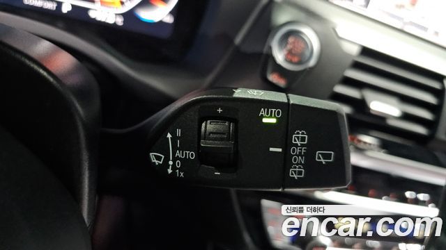 BMW X3 xDrive 20i M sports Online Exclusive Edition