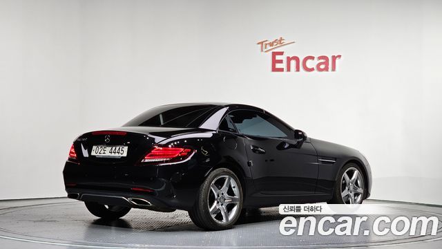 Mercedes-Benz SLC-Class SLC200