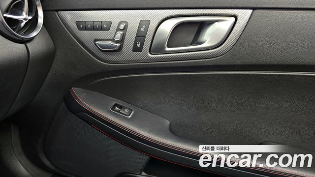 Mercedes-Benz SLC-Class SLC200