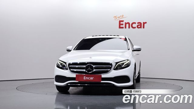 Mercedes-Benz E-Class E300 Avantgarde