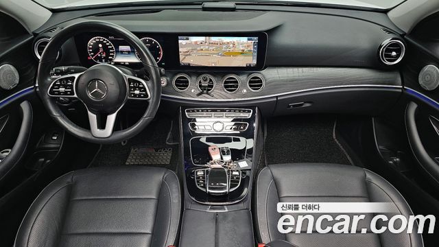 Mercedes-Benz E-Class E300 Avantgarde