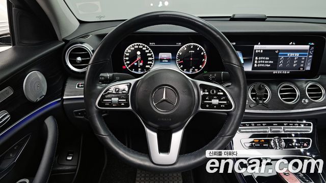 Mercedes-Benz E-Class E300 Avantgarde