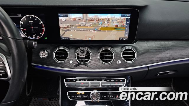 Mercedes-Benz E-Class E300 Avantgarde