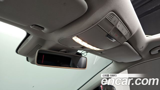 Mercedes-Benz E-Class E300 Avantgarde