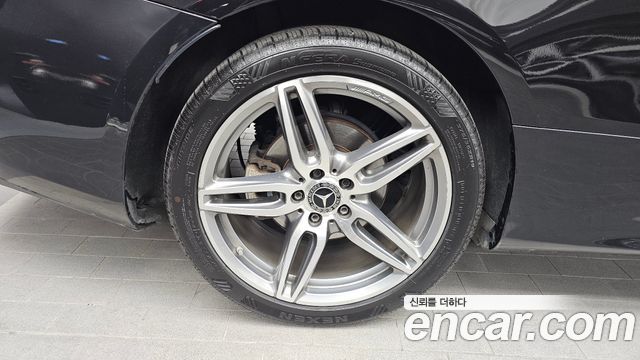 Mercedes-Benz E-Class E220d Coupe