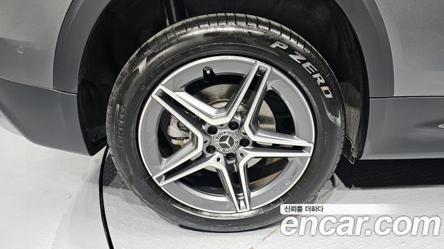 Mercedes-Benz GLB-Class GLB250 4MATIC