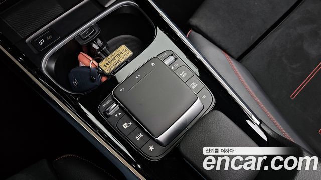 Mercedes-Benz GLB-Class GLB250 4MATIC
