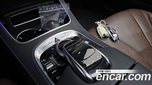 Mercedes-Benz S-Class S350L
