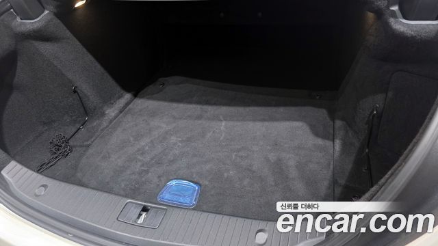 Mercedes-Benz S-Class S350L
