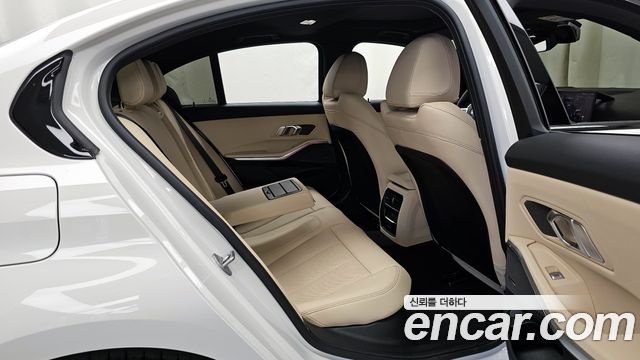 BMW 3-Series 320i M Sport