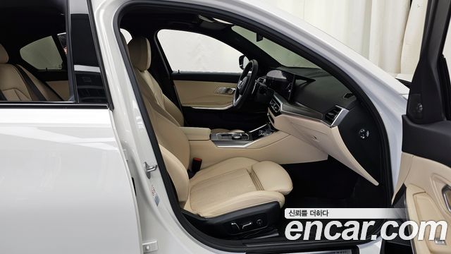 BMW 3-Series 320i M Sport