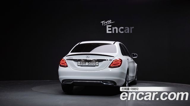Mercedes-Benz C-Class C220 d Avantgarde