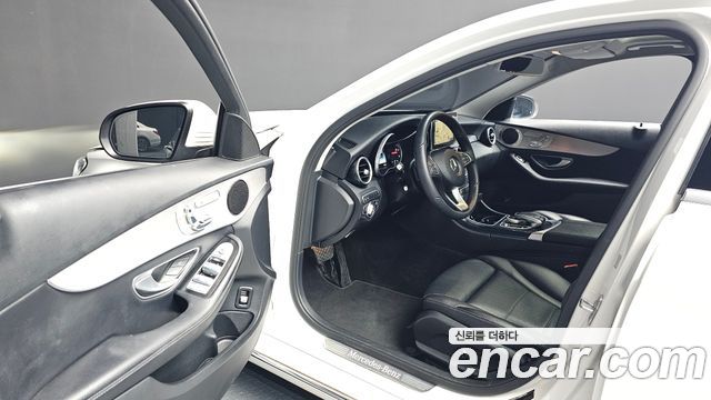 Mercedes-Benz C-Class C220 d Avantgarde