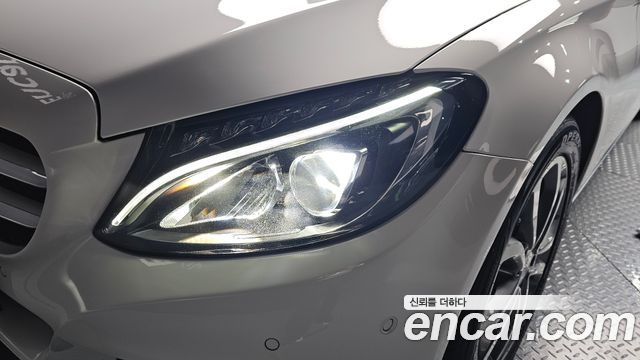 Mercedes-Benz C-Class C220 d Avantgarde