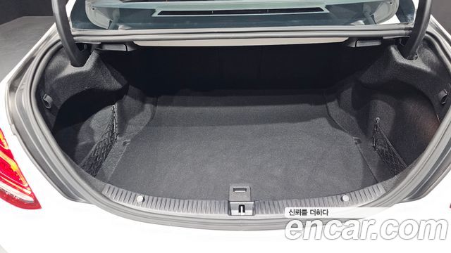 Mercedes-Benz C-Class C220 d Avantgarde
