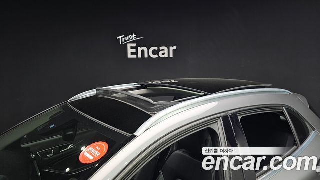 Mercedes-Benz GLA-Class GLA220 Premium