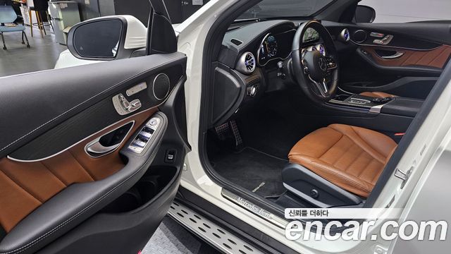Mercedes-Benz GLC-Class GCL300 4MATIC Coupe
