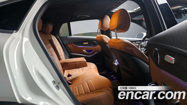 Mercedes-Benz GLC-Class GCL300 4MATIC Coupe