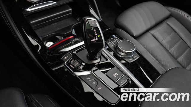 BMW X4 xDrive20i M Sports X Onlile Exclusive Edition