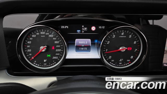 Mercedes-Benz E-Class E200 Avantgarde