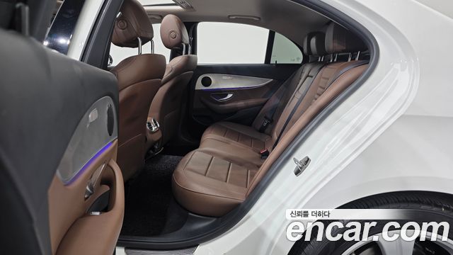 Mercedes-Benz E-Class E200 Avantgarde