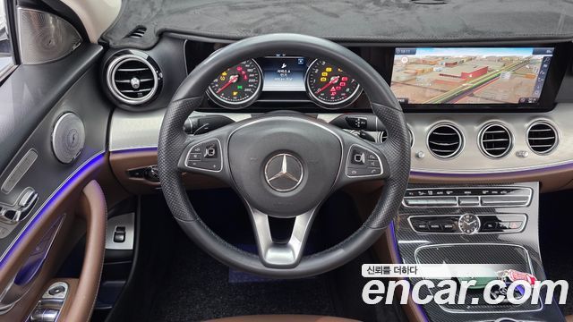 Mercedes-Benz E-Class E200 Avantgarde