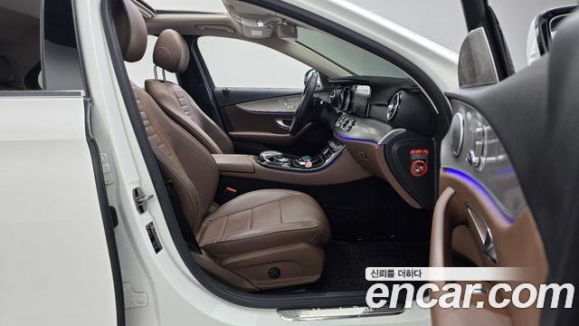 Mercedes-Benz E-Class E200 Avantgarde