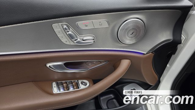 Mercedes-Benz E-Class E200 Avantgarde