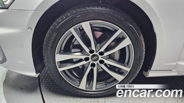 Audi A6 45 TFSI Premium