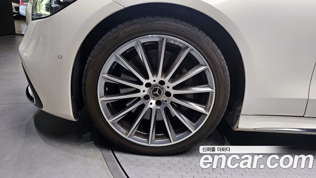 Mercedes-Benz S-Class S500L 4MATIC
