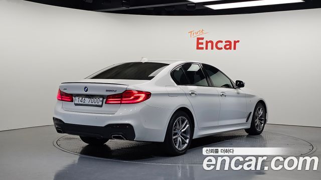 BMW 5-Series 520d M Sport package