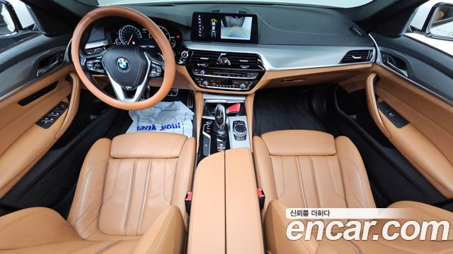 BMW 5-Series 520d M Sport package